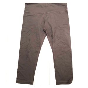 Lululemon wonder under crops - light gray